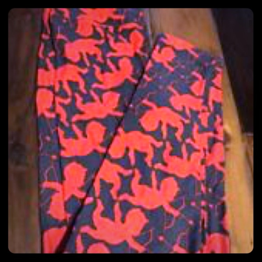 LuLaRoe TC leggings. VALENTINE CHERUBS